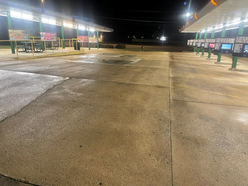 Commercial concrete cleaning in ooltewah tn
