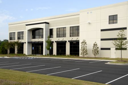 Commercial building washing in ringgold removing georgia red clay and mildew stains